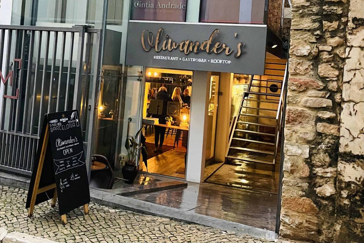 Oliwander Rooftop Restaurant Loulé, Loule