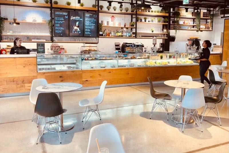 Apolonia Cafe Almancil – Guia, photo 3