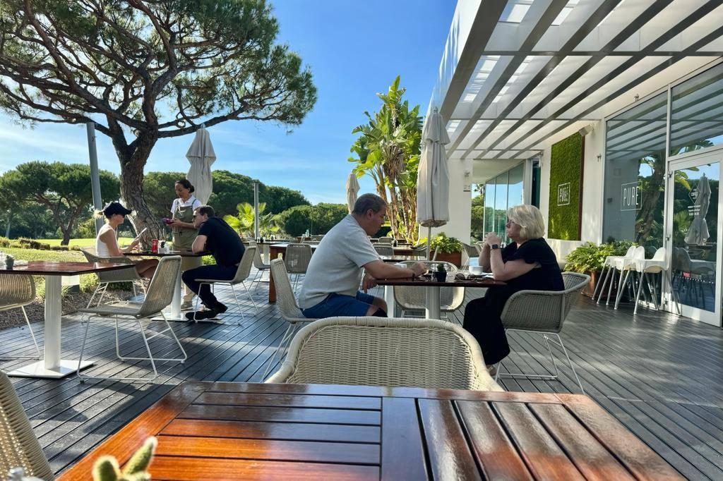 Pure, brunch in Quinta do Lago, Almancil