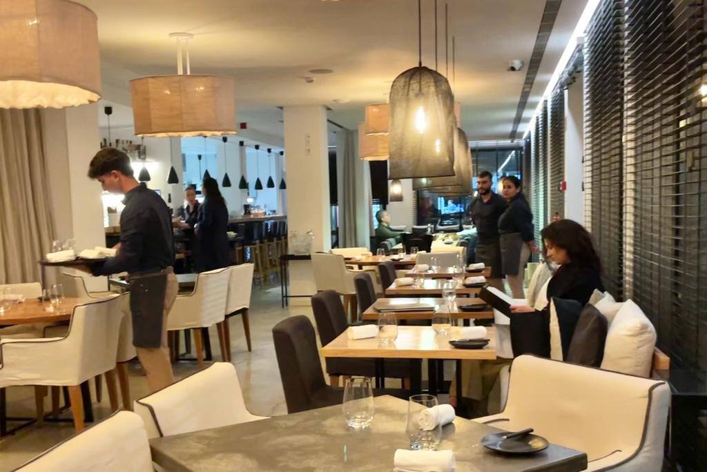 Avenida Restaurant (Michelin list), Lagos