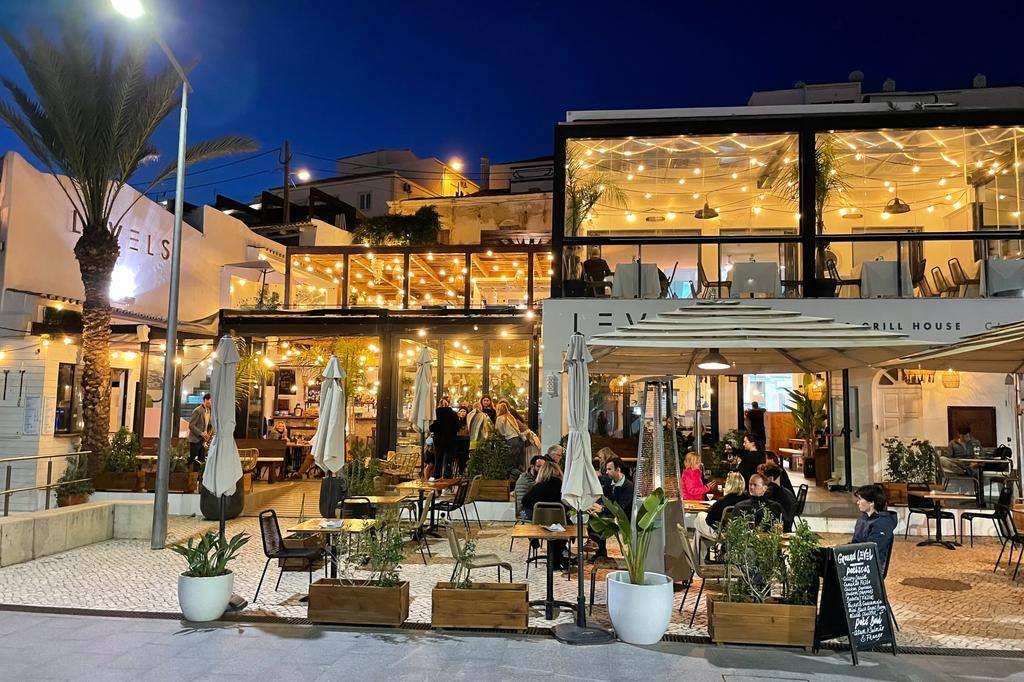 Levels Restaurant Carvoeiro, Carvoeiro