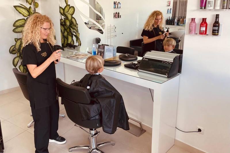 Korine Hairstylist, photo 4