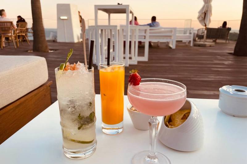Tivoli rooftop bar, photo 5