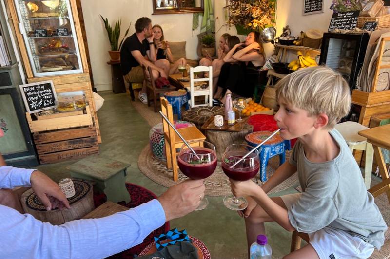 Roots Vegan Lounge Aljezur, photo 4