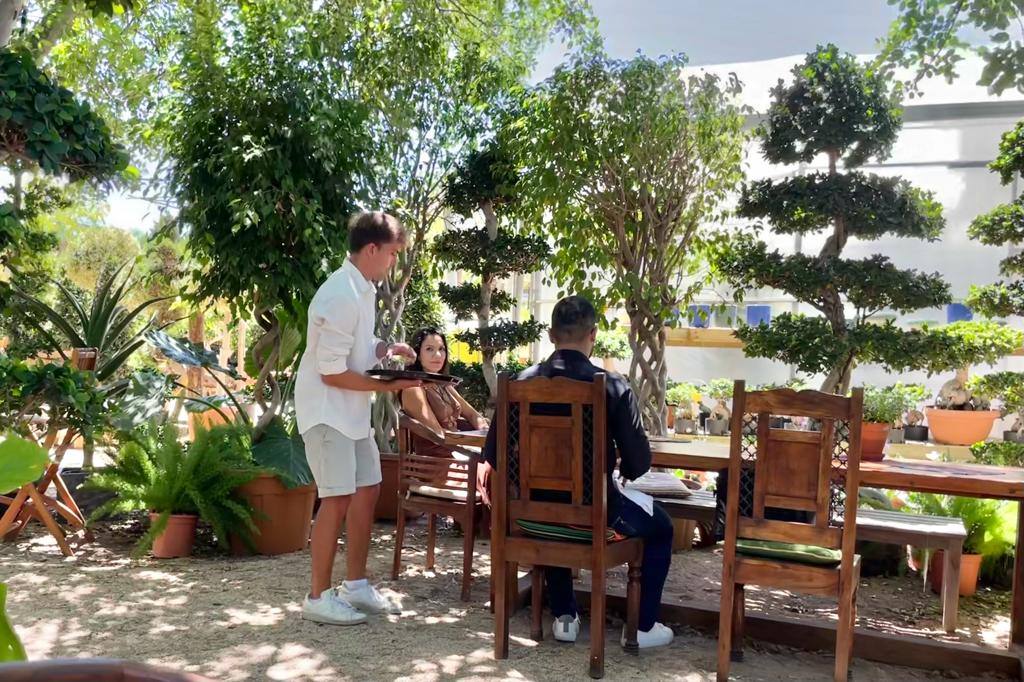 Garden Cafe Eden, Almancil