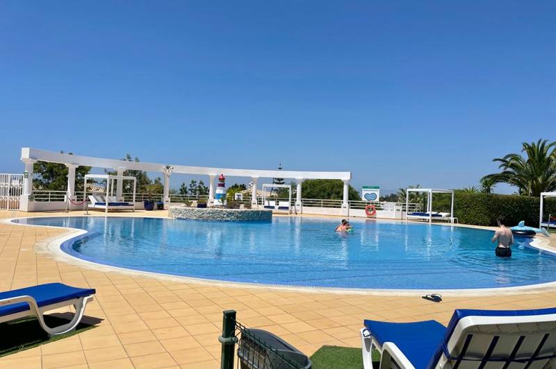 Lighthouse Poolbar, photo 4