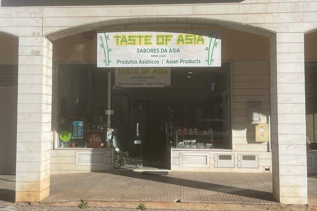 The Taste Of Asia shop, Almancil