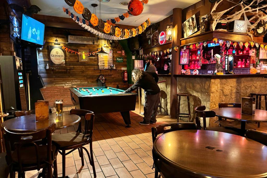 Billiard Cafe – Bar 28 Loulé, Loule