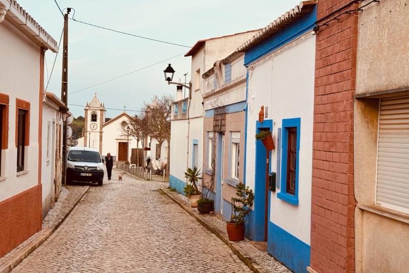 Discover the Charm of Barão de São João, photo 3