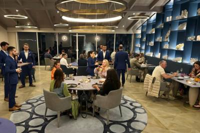 Ocean Restaurant (2 Michelin Stars)