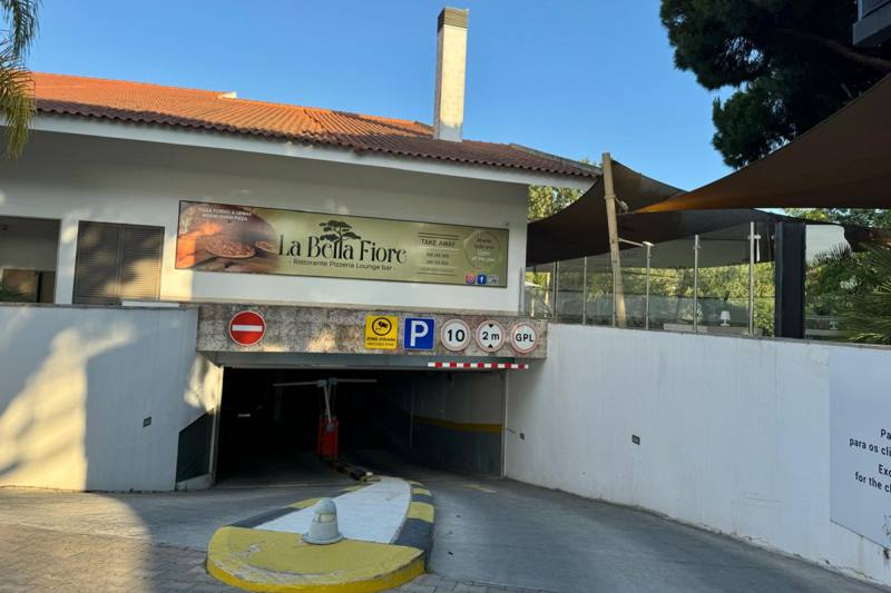 Pizzeria and winebar La Belle Fiore Vilamoura, photo 2
