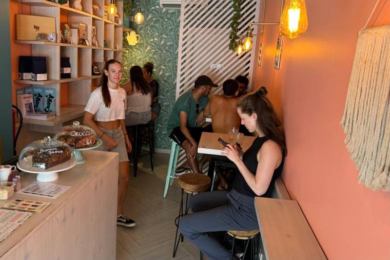 Vegetarian coffeeshop Sugar Rabbit, photo 3