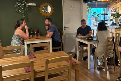 Vegan Restaurant Outro Lado