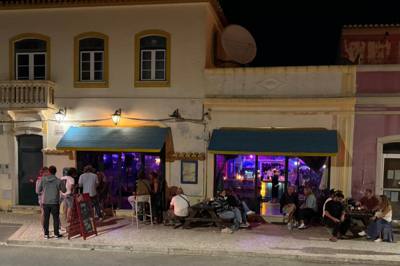 Dory Vintage Bar Sagres