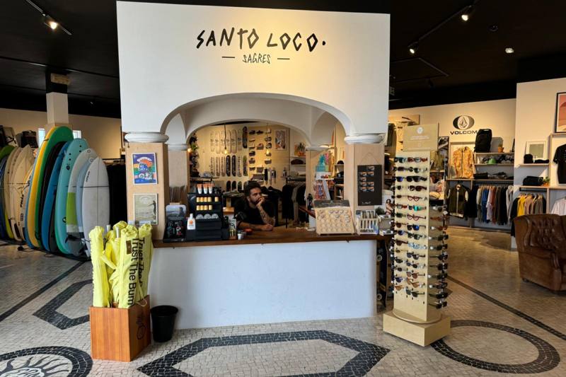 Santo Loco Sagres – Surf café & shop, photo 2