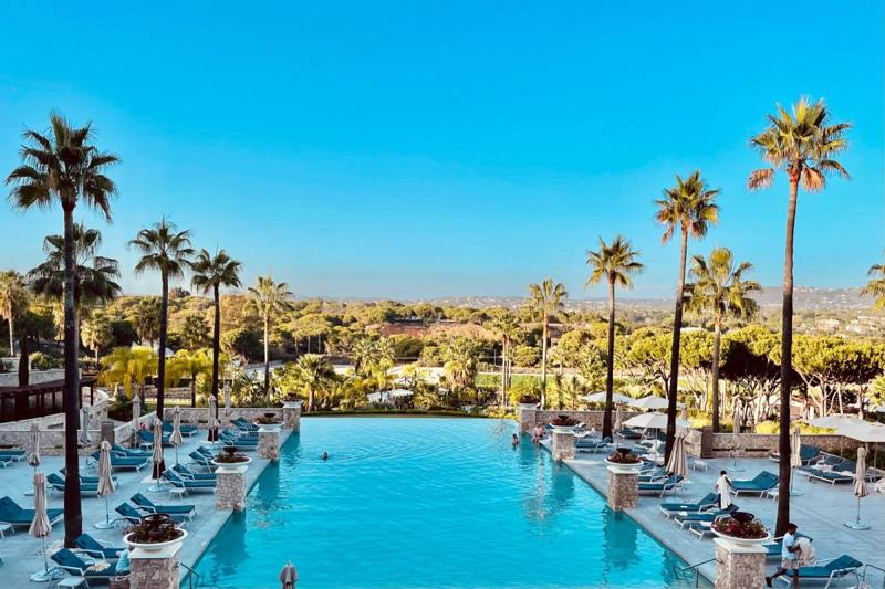 Biljonair buys Hilton Conrad Algarve, photo 4