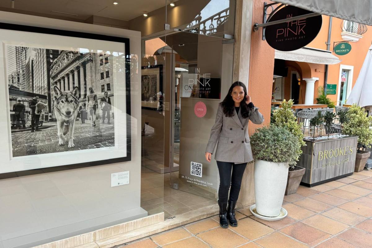 In The Pink – Art Gallery Almancil, Almancil
