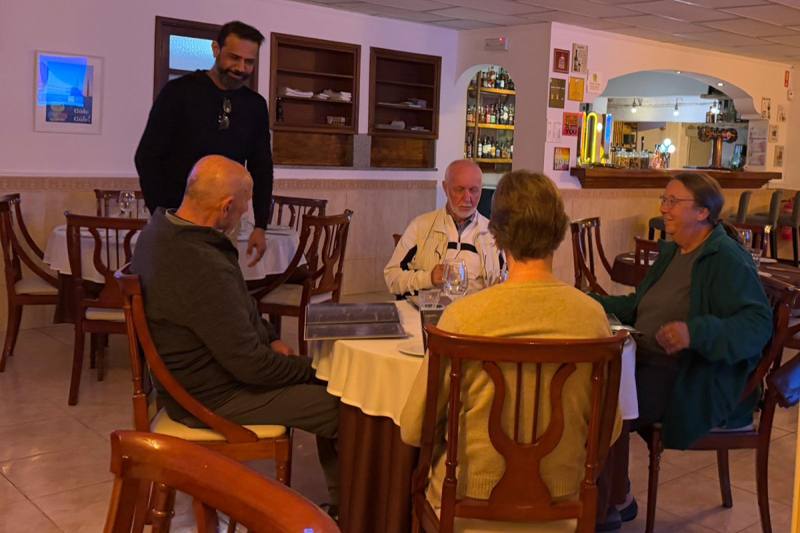 Tipsee Turtles Restaurant Almancil, photo 3