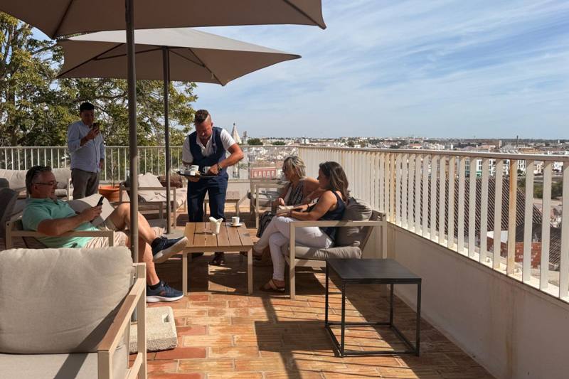 Gasto & Cocktail Rooftop A Ver Tavira, photo 3