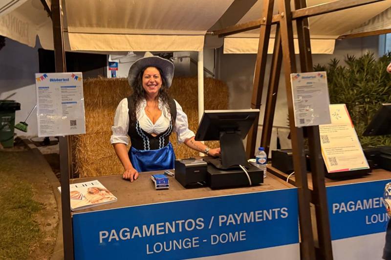 Oktoberfest Algarve 2025 at Vila Vita Biergarten in Porches, photo 4